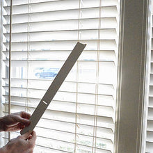 Load image into Gallery viewer, A Window Blind Repair Package From Blindingly Clean | Value $50